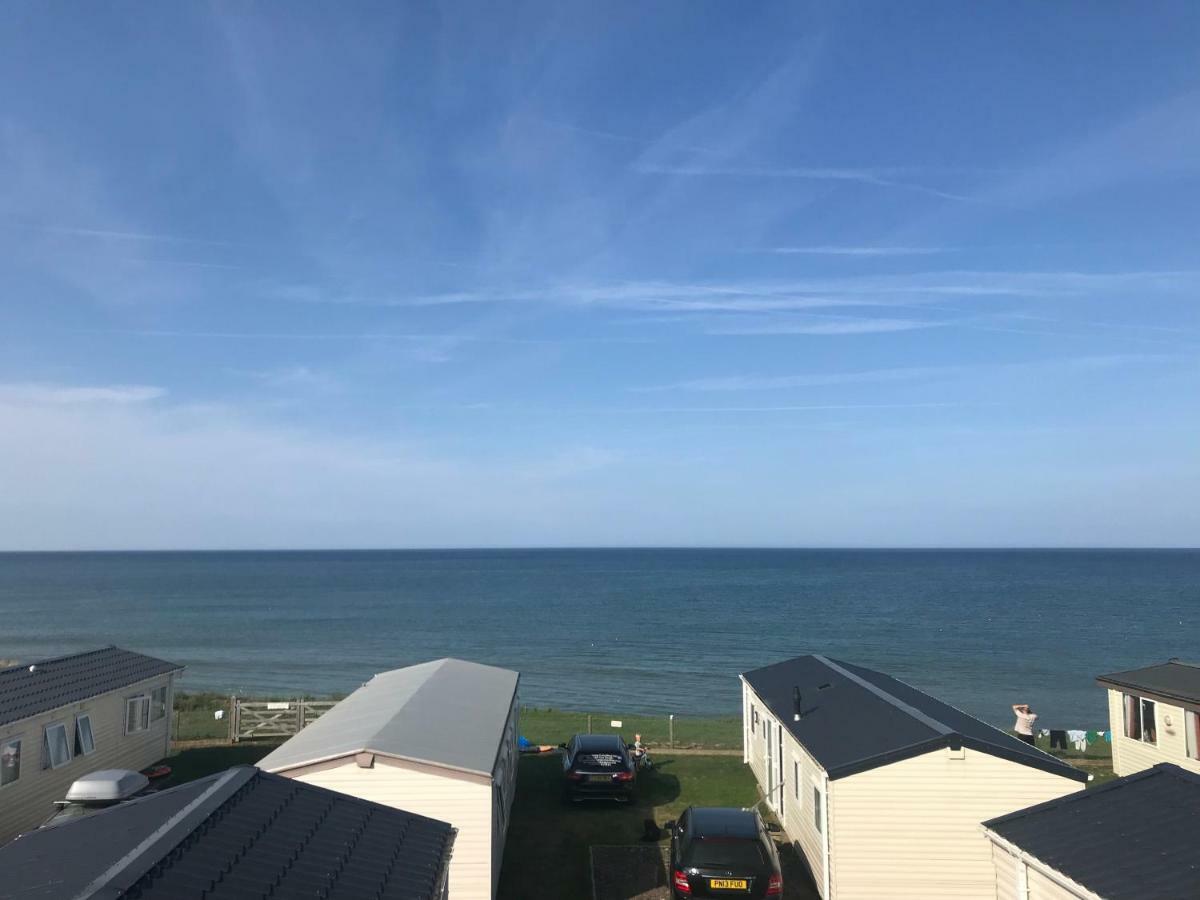 The Cliff Top Inn Бэктон Экстерьер фото